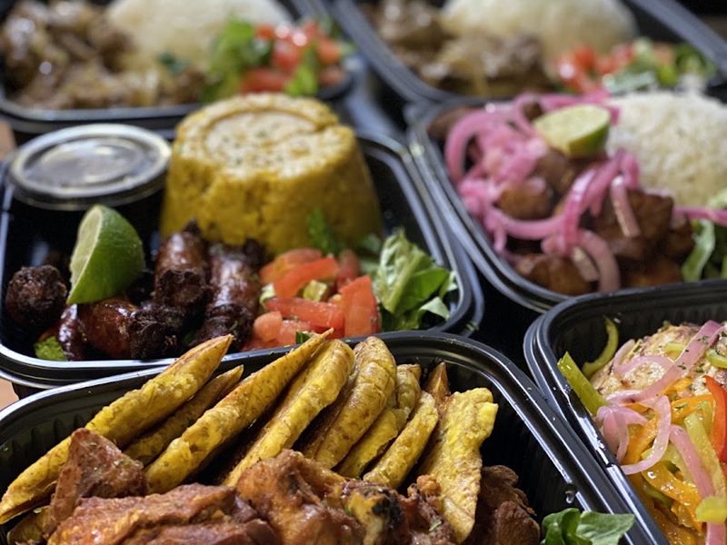 El Primo La Casa De Las Alcapurrias food